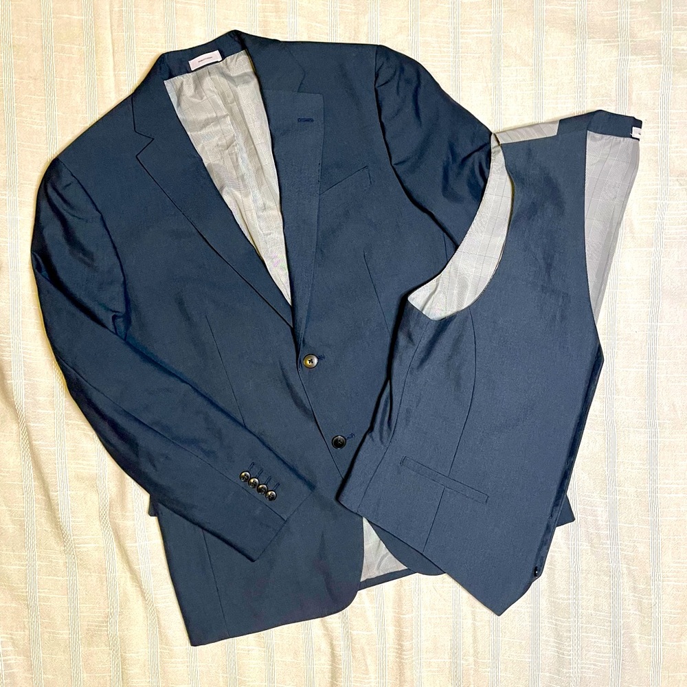 JF J. Ferrar Navy Suit Jacket & Vest Slim Fit Size 42R